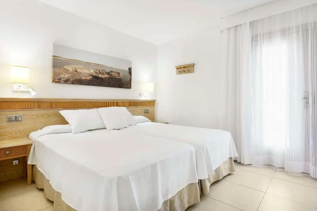 FAMILY ROOM CONNECTING ROOM Room, Iberostar Waves Club Cala Barca, Majorca