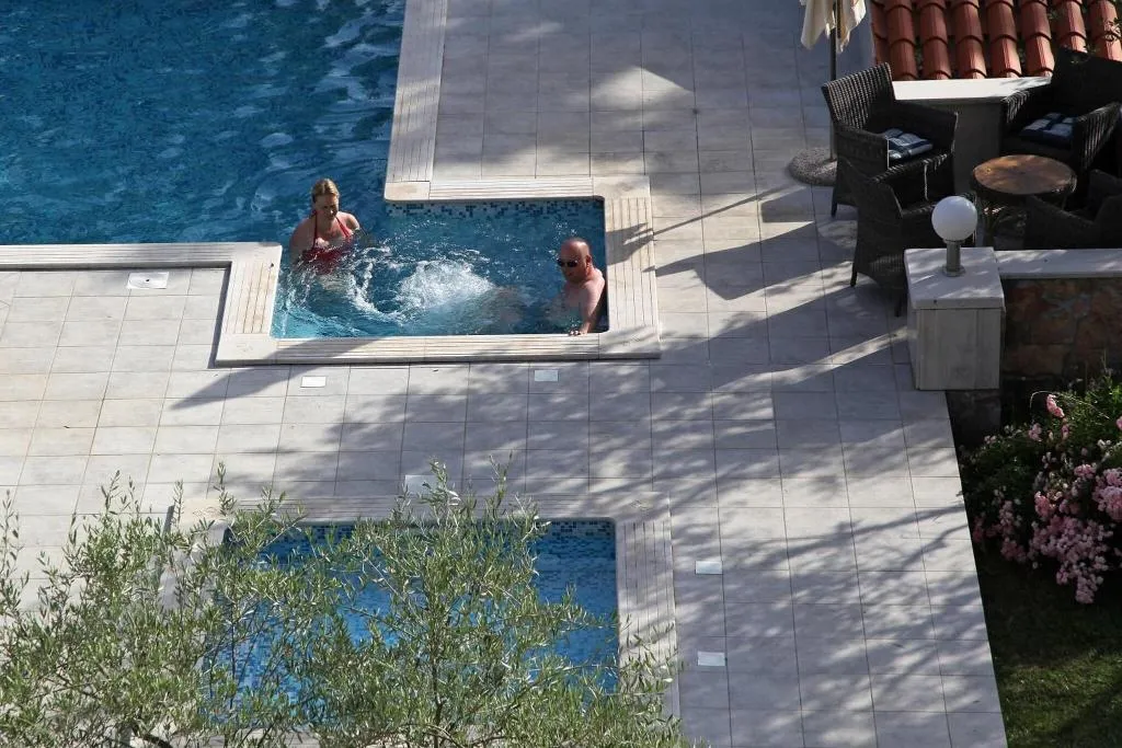 Pool, Carmen, Istria