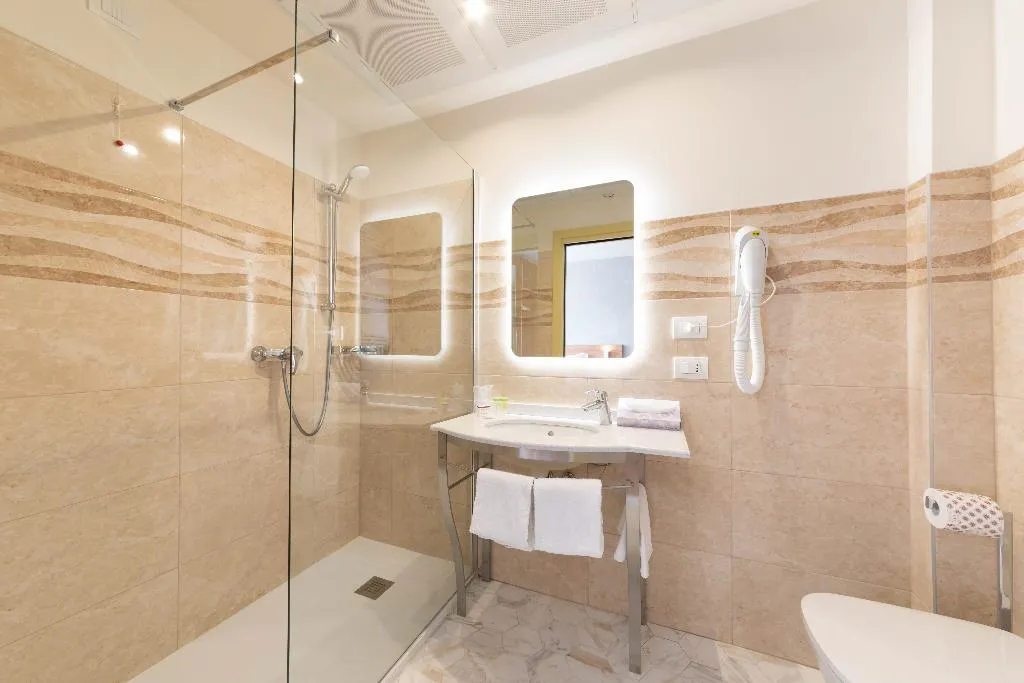 DOUBLE KING BED ONE BEDROOM  Room, Torre Antica Hotel Venice Airport, Venice