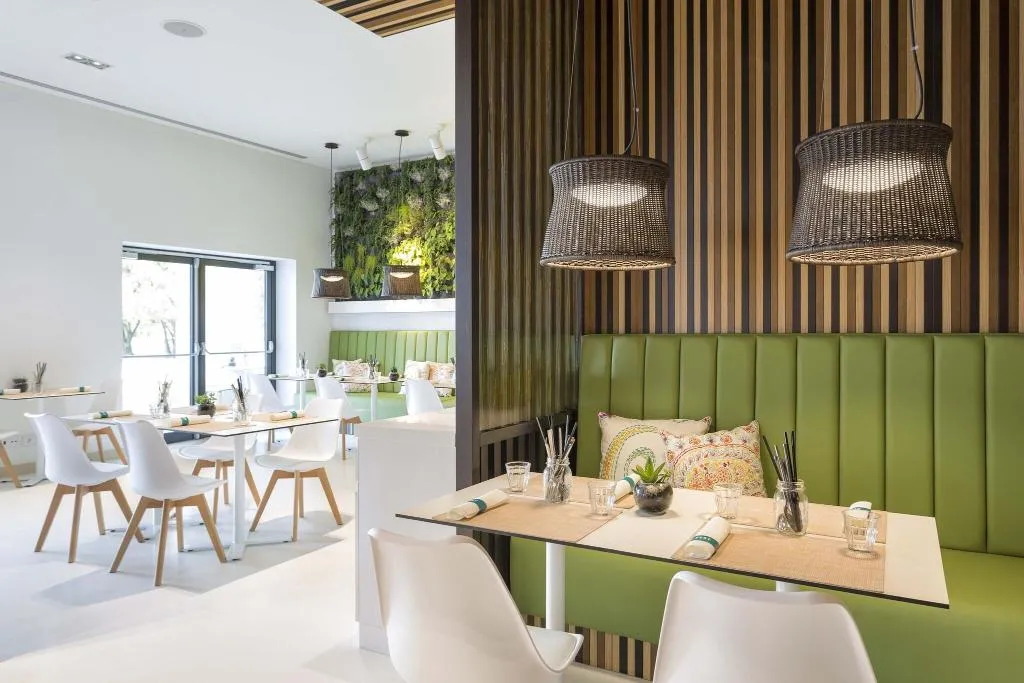 Restaurant, Pine Cliffs Gardens, Algarve