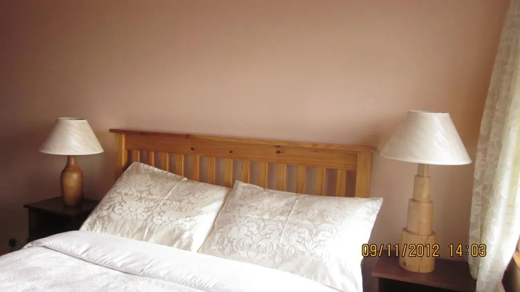 Room, Seafield Farmhouse, Cork