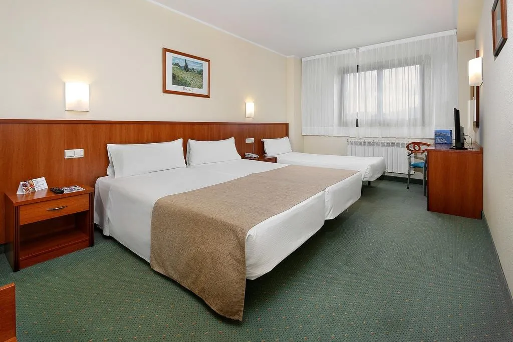 Double or Twin STANDARD Room, HCC Ciutat de Berga, Barcelona