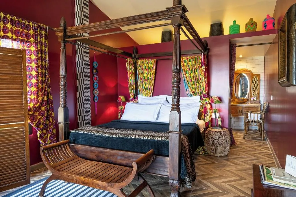Room, Aal Cachucho, Madrid