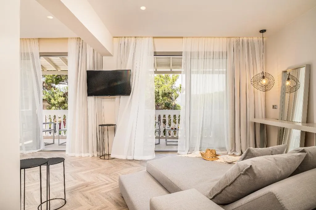 SUITE LUXURY Room, Ino Boutique Hotel & Suites, Samos