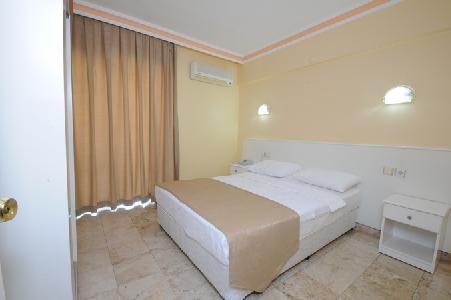 Kleopatra Apartments, Dalaman