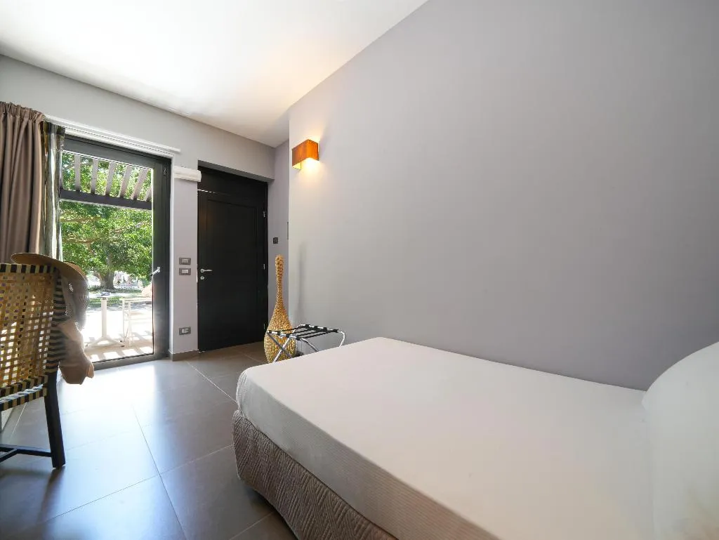 SINGLE STANDARD Room, Le Dune Resort Bw Signature Collection, Catania