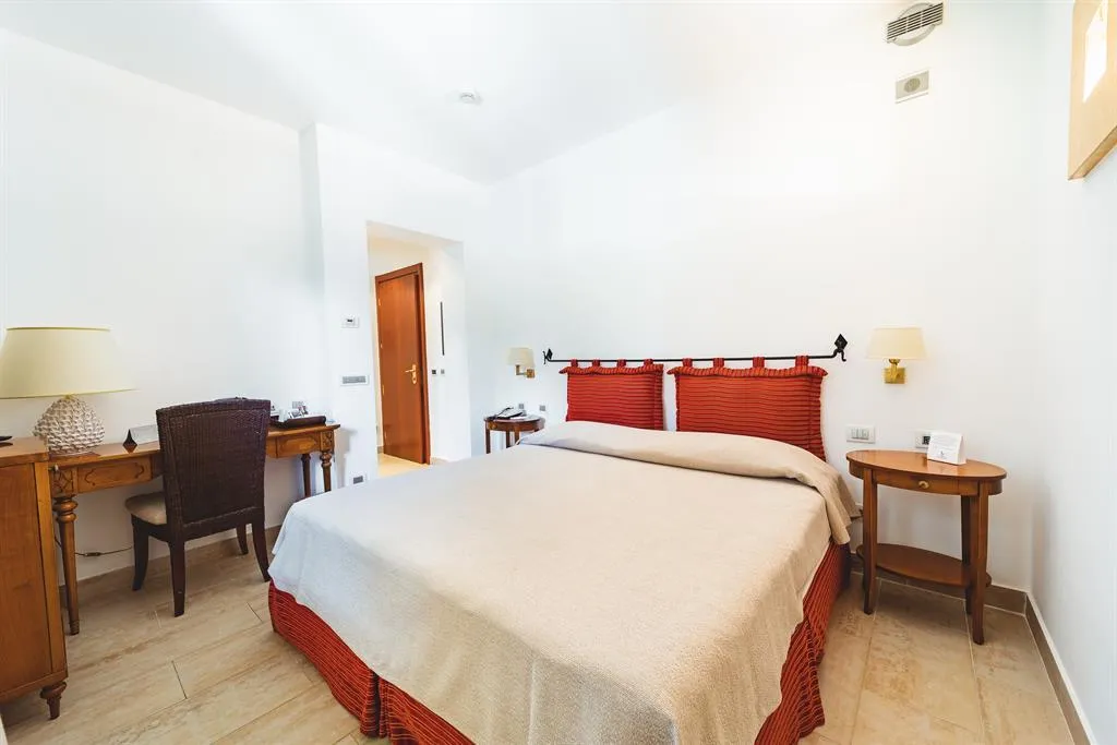 TRIPLE CLASSIC Room, Alberi Del Paradiso, Palermo
