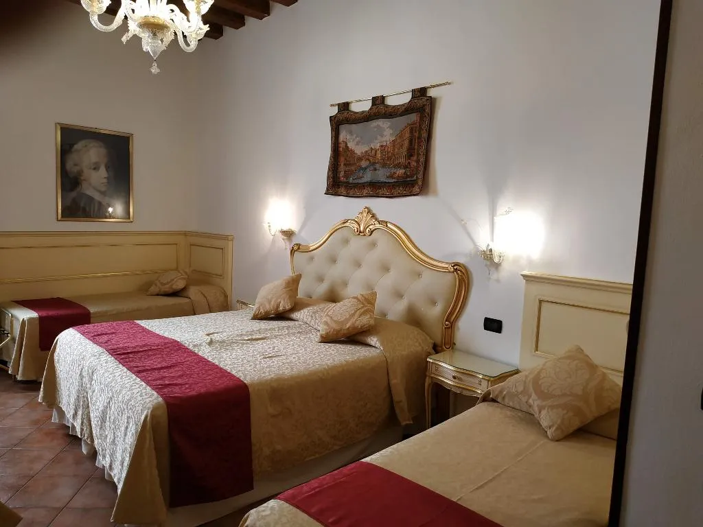 QUADRUPLE STANDARD Room, Alloggi SS. Giovanni e Paolo, Venice