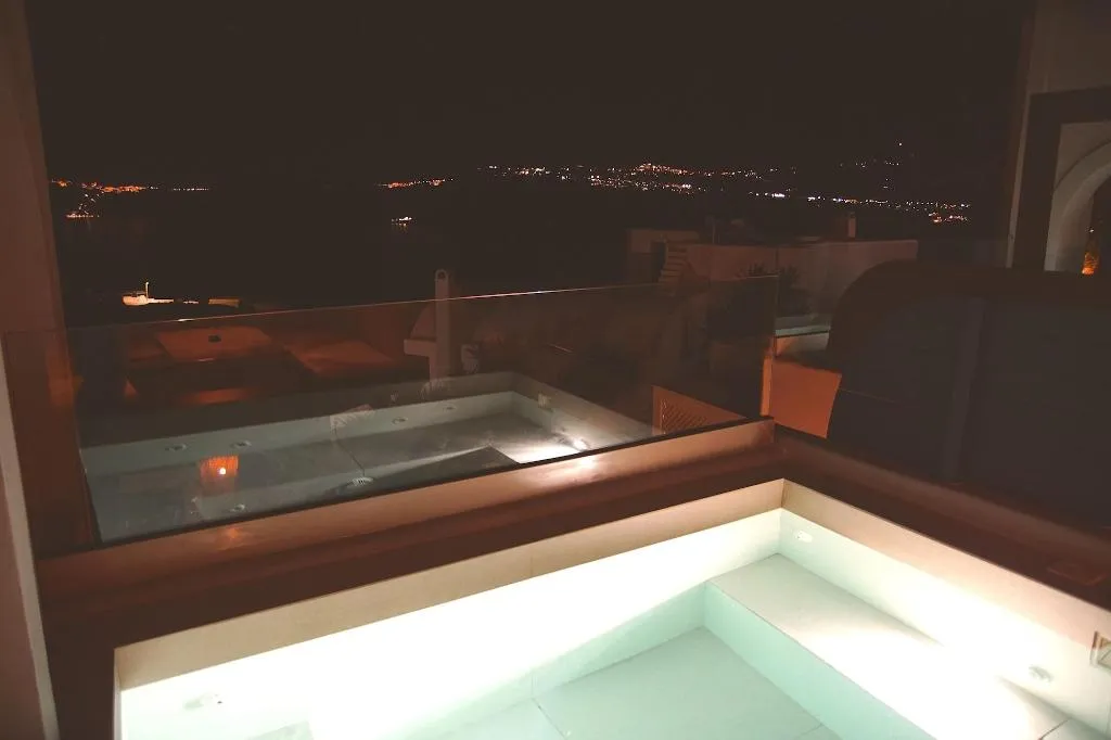 Room, Black Diamond Suites - Adults Only, Santorini