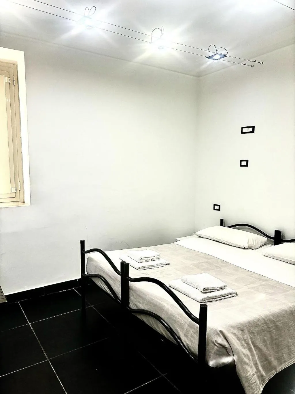 Room, Palace Rome, Rome