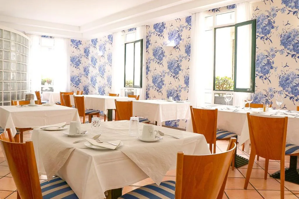 Restaurant, Residencial Amparo, Madeira