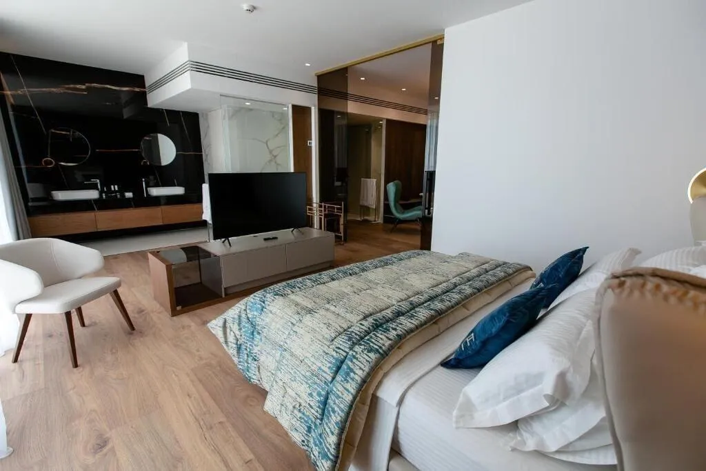 Room, Empire Beach Resort, Kavaje