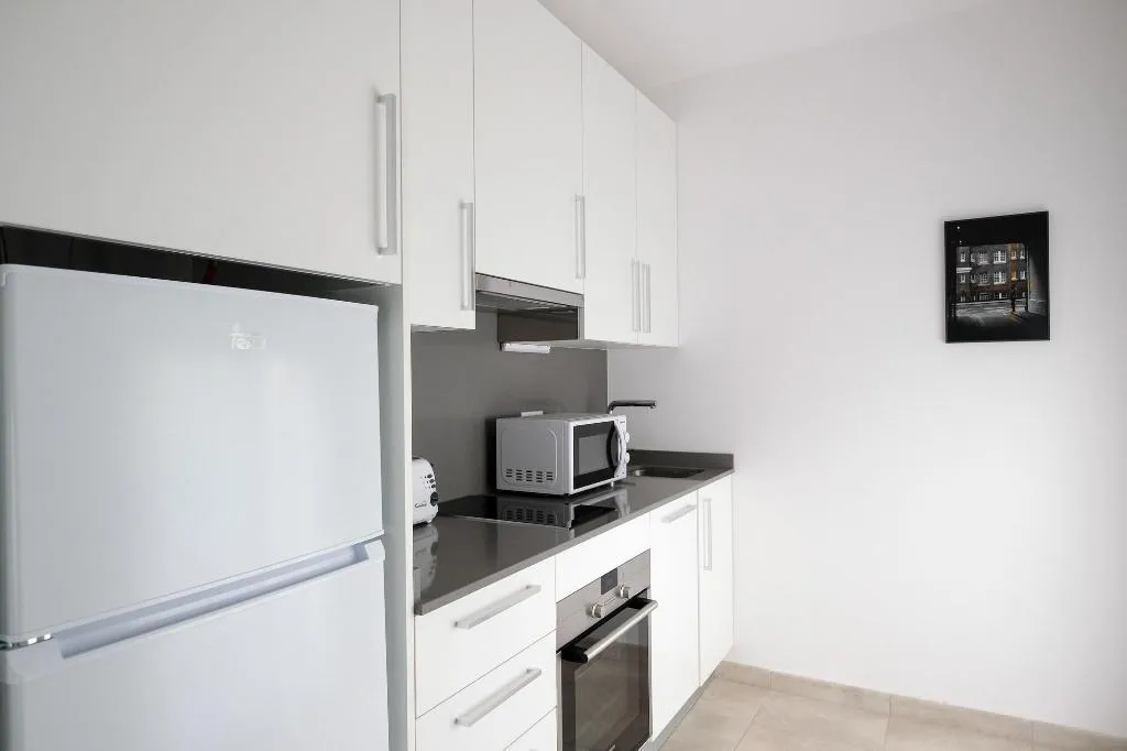Room, S'Alamera Suites Hotel & Apartments, Ibiza