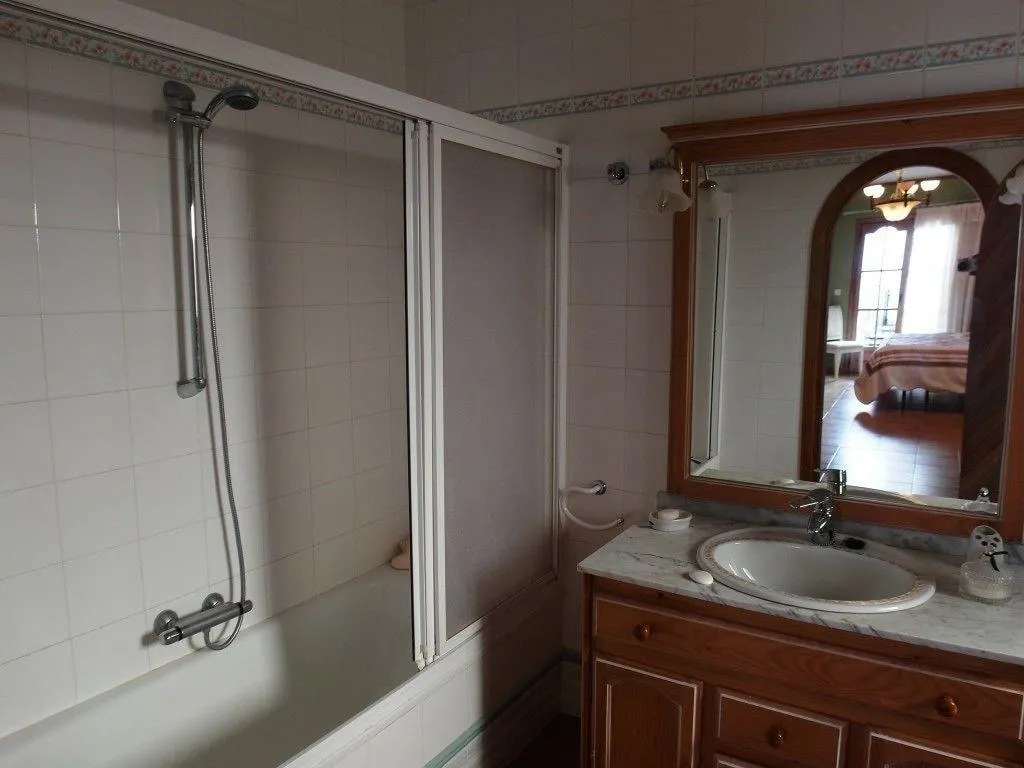 Room, Casa Roble B&B, Seville