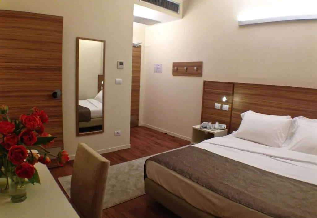 Room, Hotel Forum, Milan