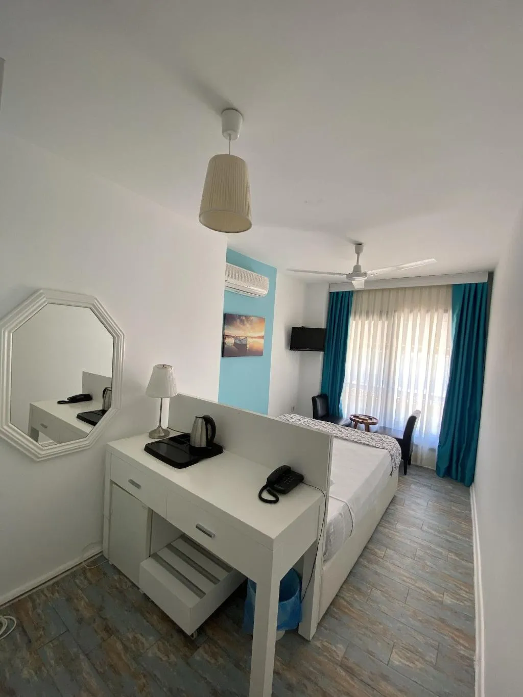 Room, Larimar Boutique Hotel, Izmir