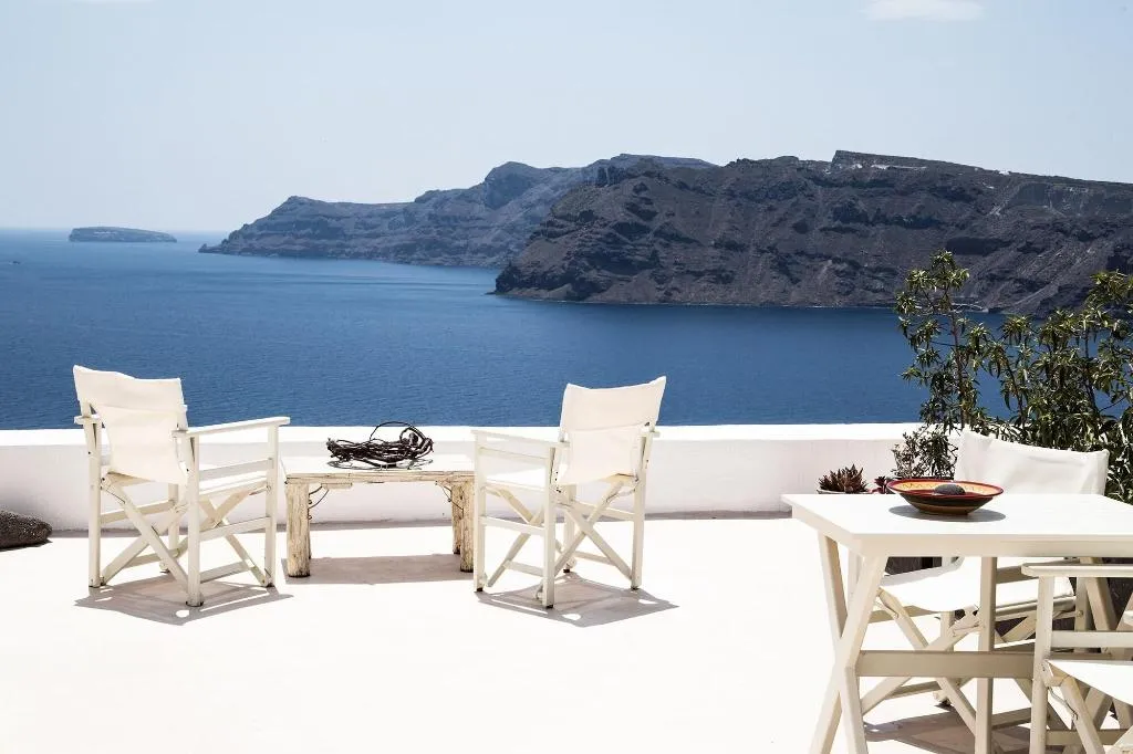 Room, Marizan Caves & Villas, Santorini, Santorini