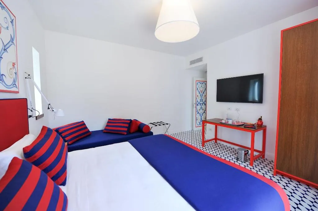 Room, Maison Lauren, Naples