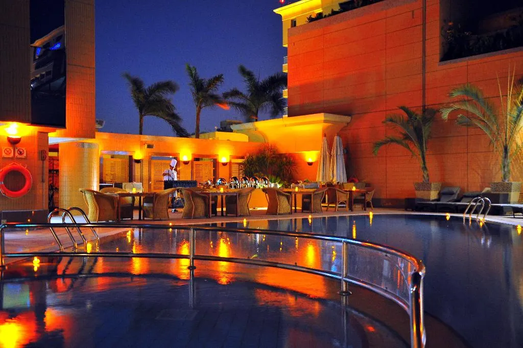 Restaurant, Holiday Inn Cairo - Citystars, Cairo