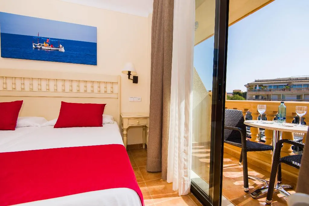 Double or Twin STANDARD Room, Hotel Bell Port, Majorca