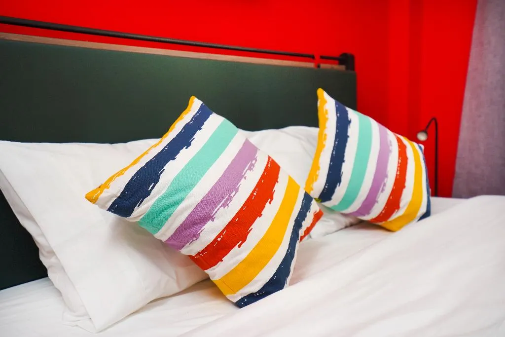 Room STANDARD Room, You&Co Dubai, Dubai
