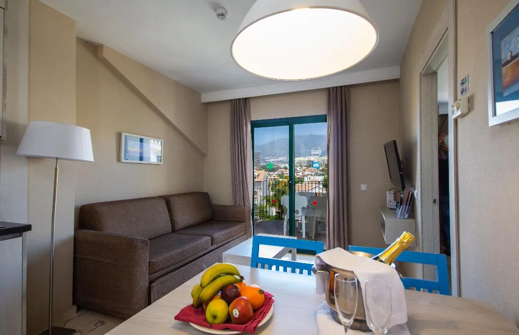 APARTMENT STANDARD Room, Hotel Spa Benalmádena Palace, Costa Del Sol