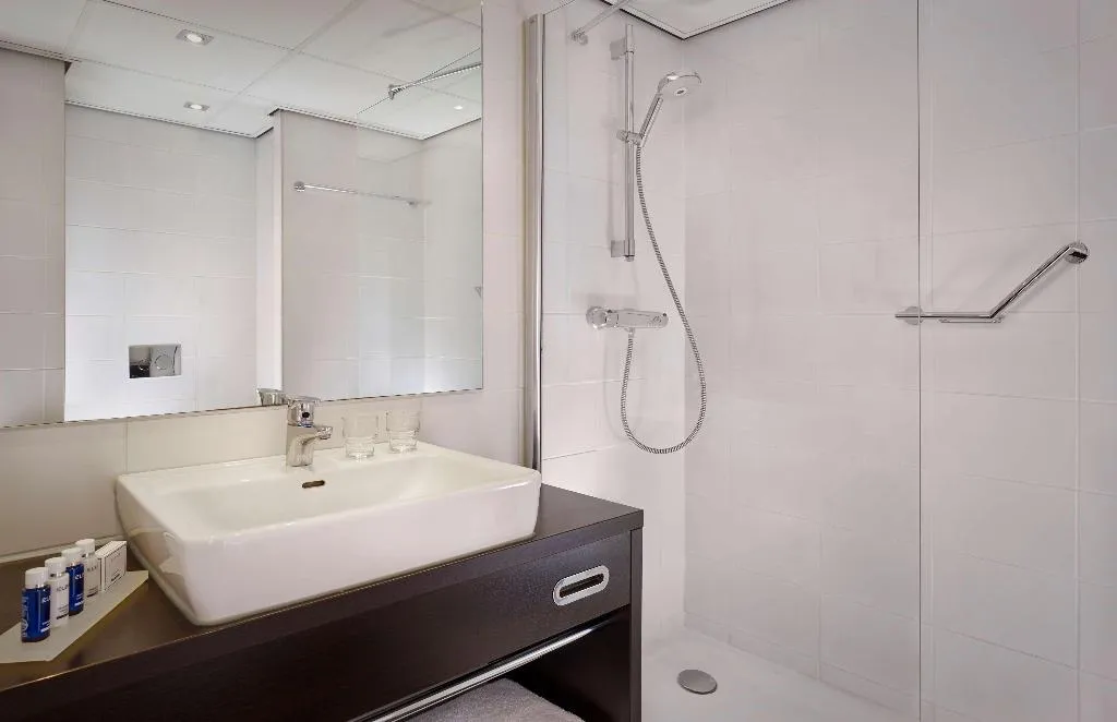 TWIN SUPERIOR Room, Park Plaza Utrecht, Amsterdam