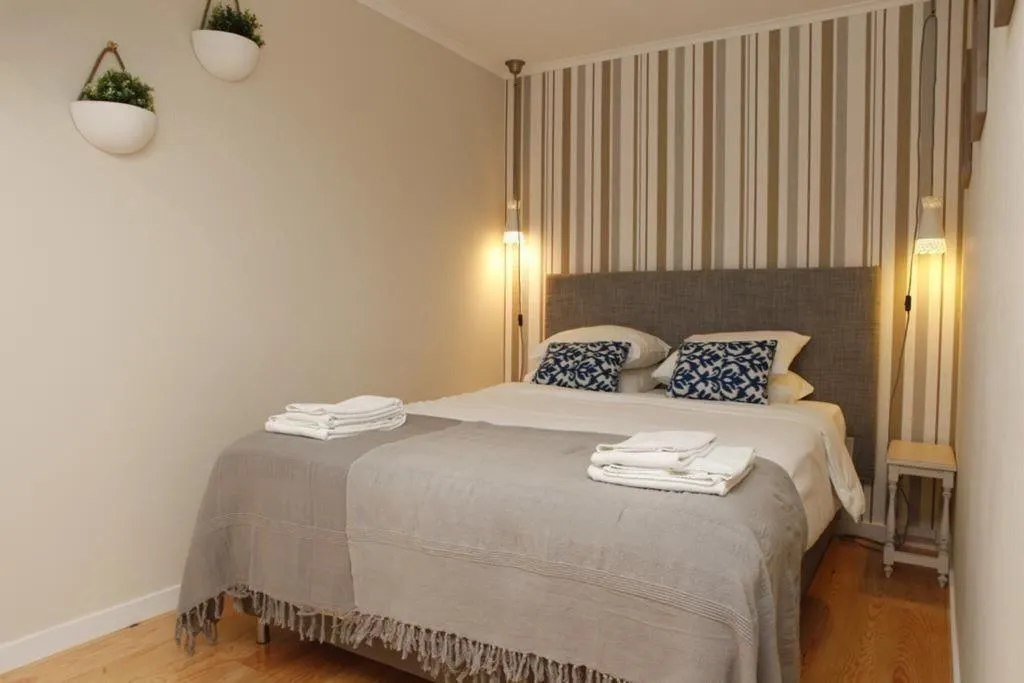 Room, Flores Guest House, Lisbon