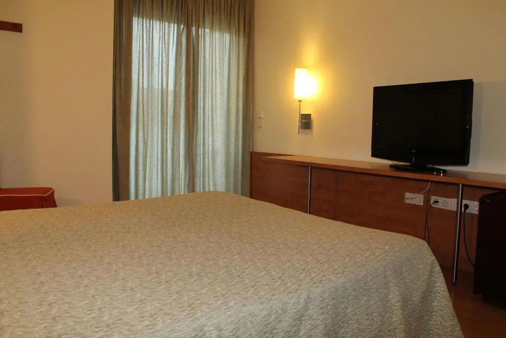 Room, Flora Parc, Barcelona