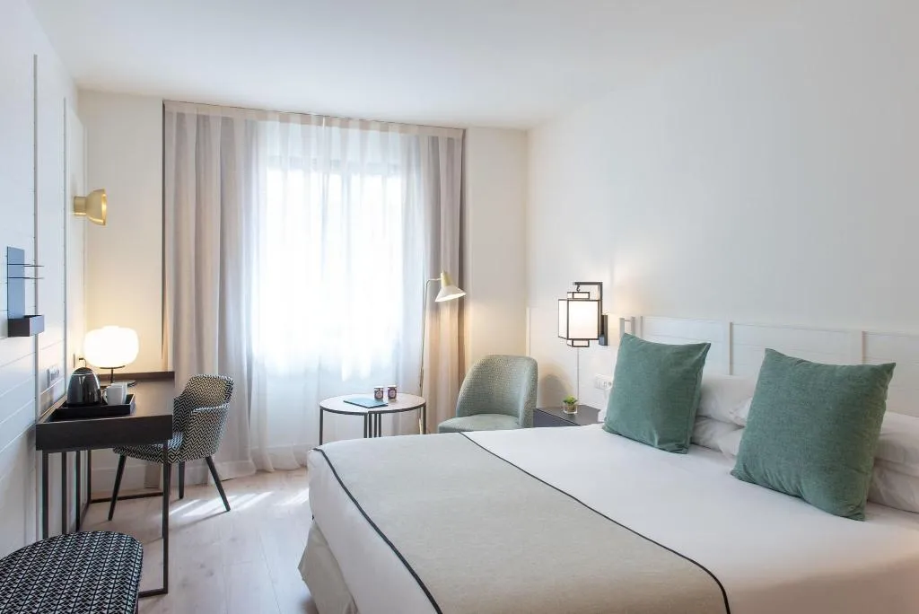 TWIN STANDARD Room, Catalonia Molina Lario, Costa Del Sol