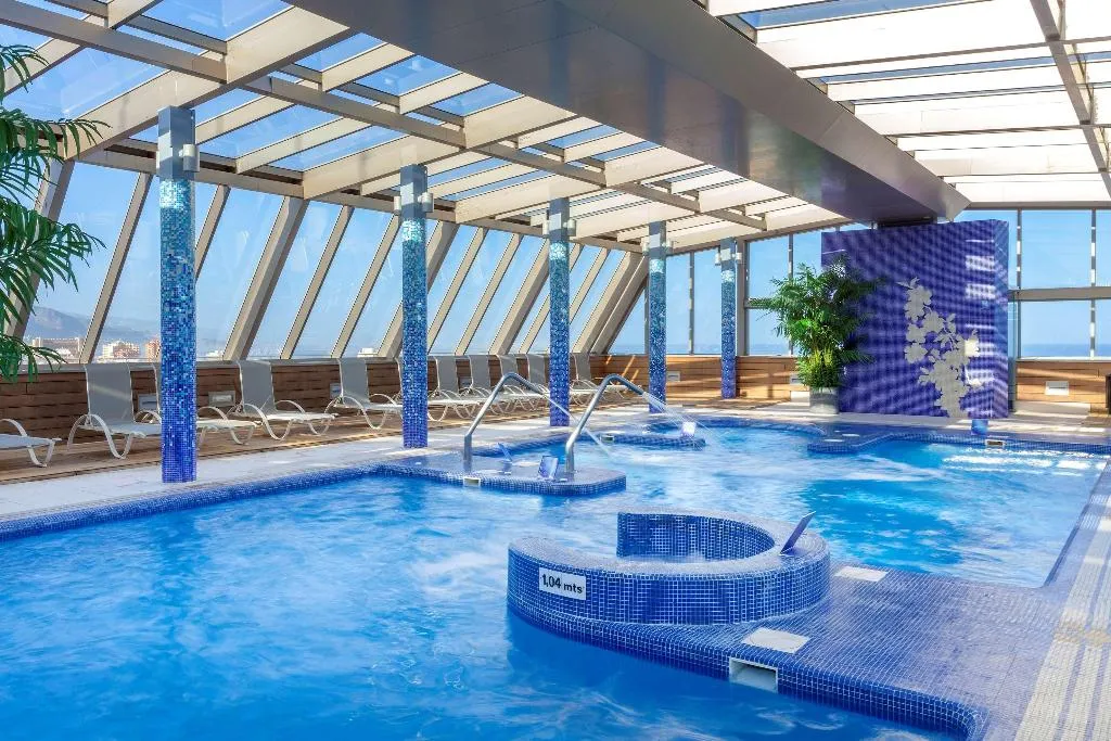 Sports and Entertainment, Meliá Costa Atlantis Tenerife, Tenerife