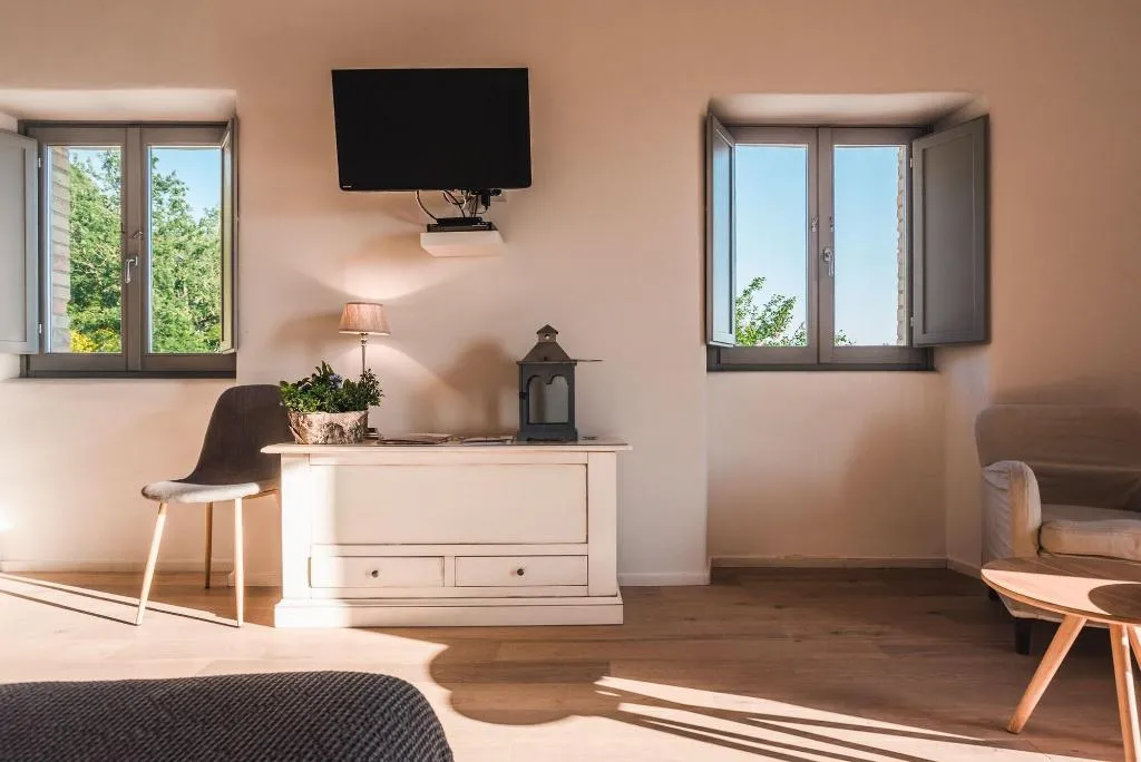 Room, Nikis Resort, Umbria