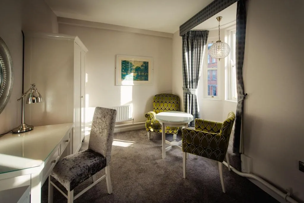 DOUBLE DELUXE Room, Isaac's Cork, Cork