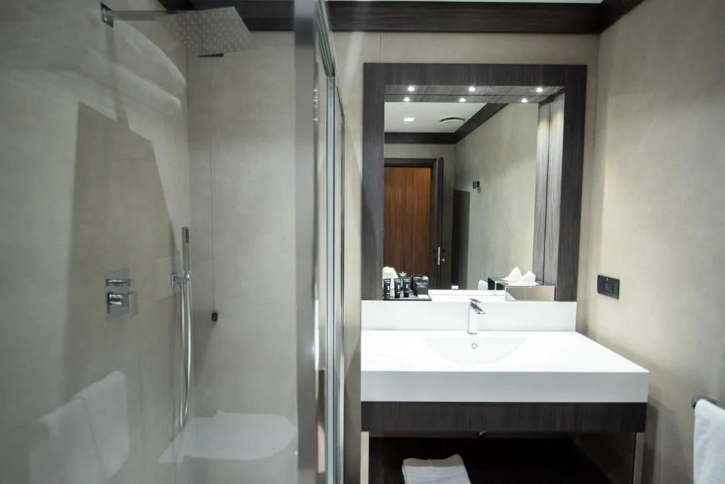 Room, Gold Tower Lifestyle Hotel, Naples