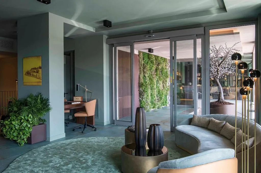 Lobby, Columbus Urban Resort, Florence