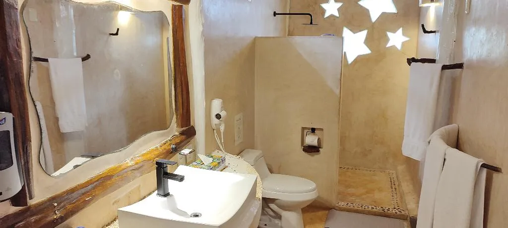 SUITE OCEAN FRONT Room, Villa Las Estrellas Tulum - located at party zone, Cancun Area