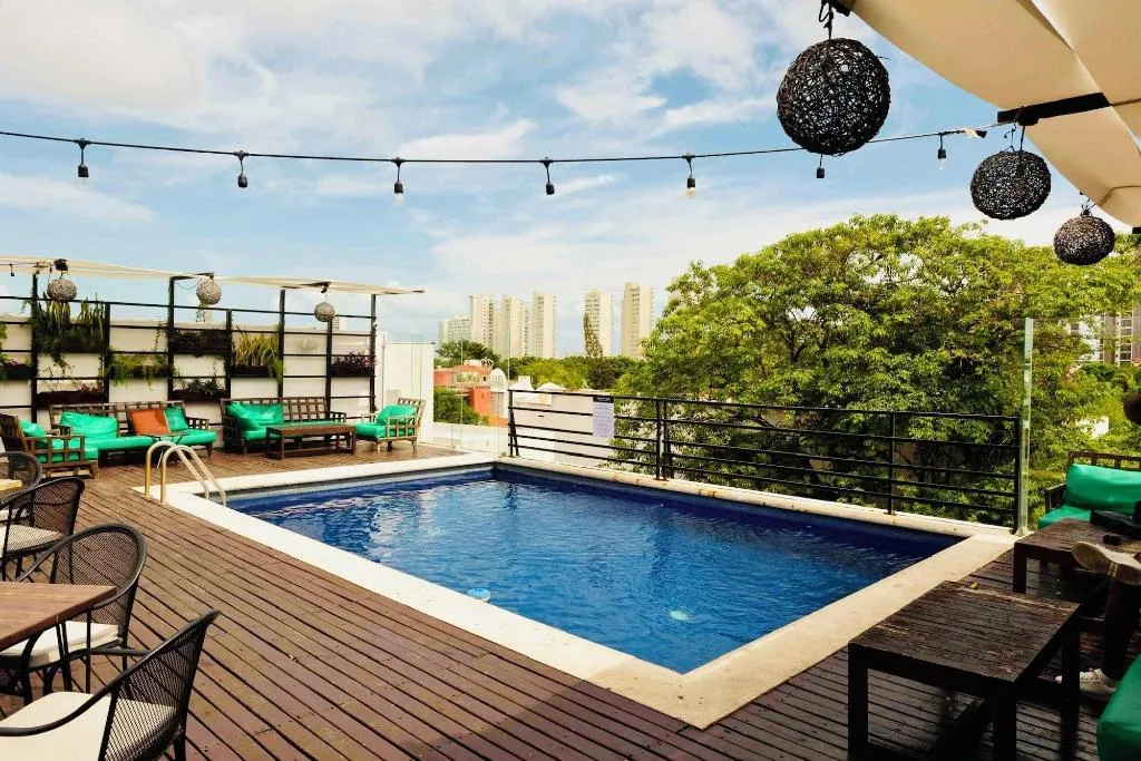 Sports and Entertainment, Nomads Hotel, Hostel & Rooftop Pool, Cancun Area