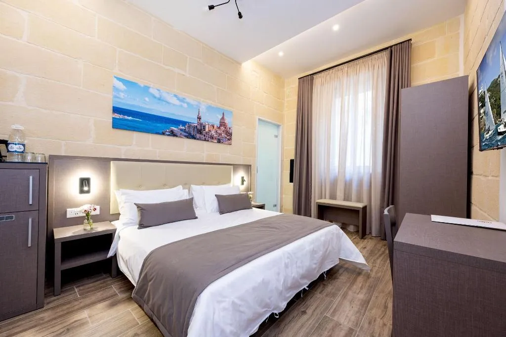 Room, C4 Retreats Gozo, Gozo