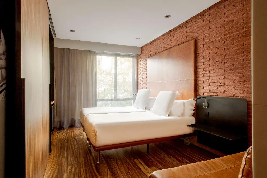 DOUBLE SINGLE USE STANDARD Room, Granados 83, Barcelona