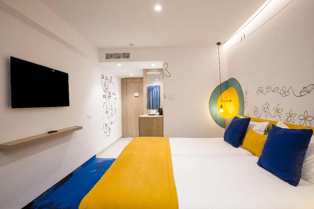 DOUBLE CLASSIC DOUBLE BED Room, Carlton, Tunisia