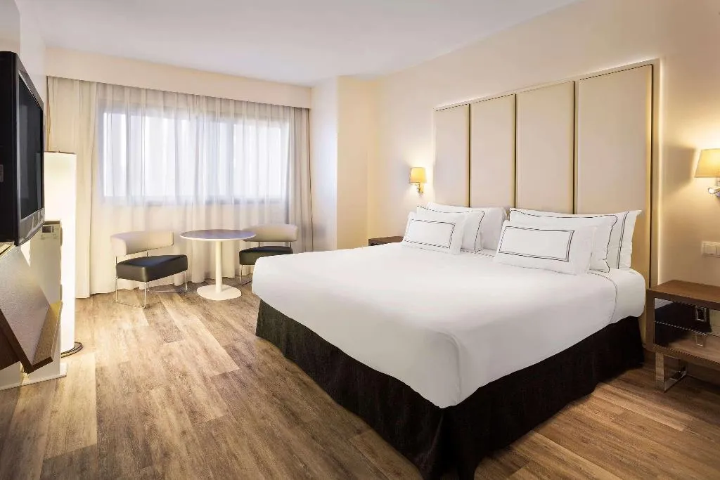 Room PREMIUM Room, Melia Lebreros, Seville