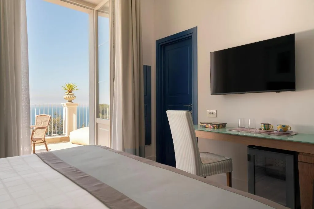 Room, Relais Palazzo del Barone - Adults Only, Naples