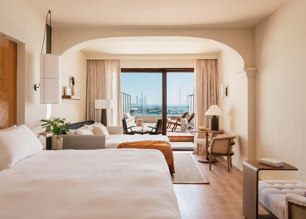 FAMILY ROOM STANDARD Room, Hotel Victoria Gran Meliá, Majorca