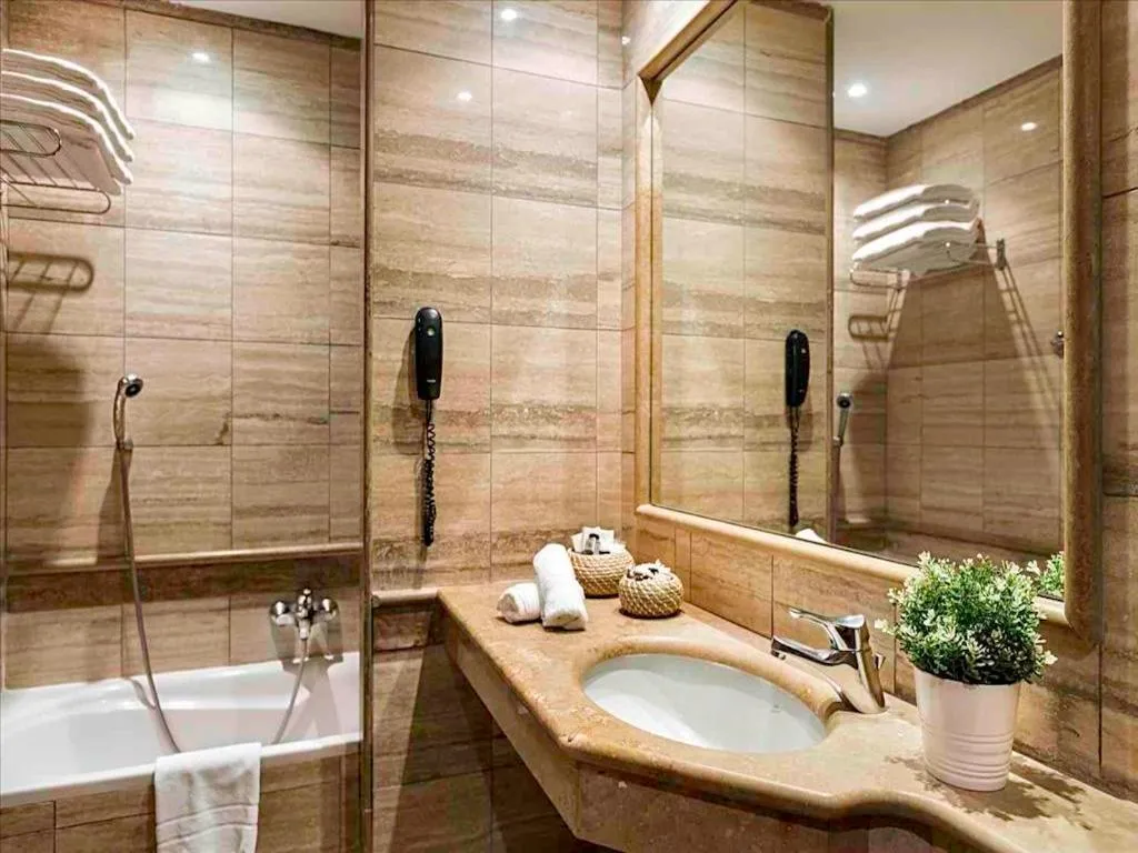 JUNIOR SUITE STANDARD Room, Diplomatic Rome, Rome