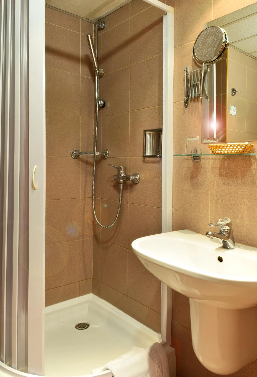 Double or Twin STANDARD Room, Olympik, Prague
