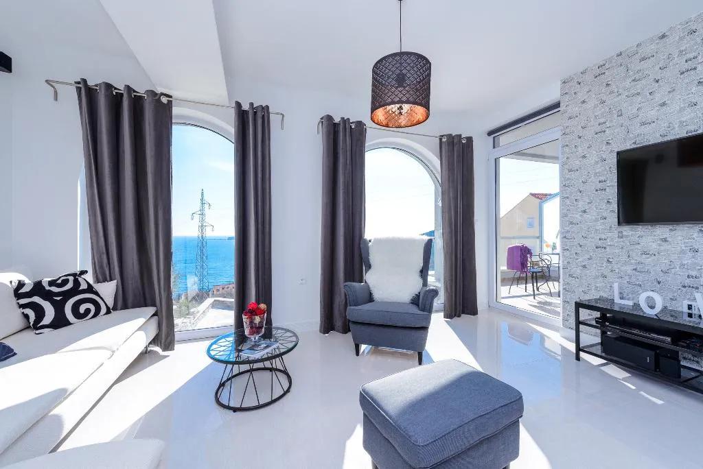 APARTMENT SEA VIEW WITH BALCONY Room, Apartments Villa Capitano, Dubrovnik
