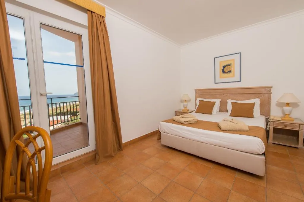 FAMILY ROOM STANDARD Room, Vila Baleira Porto Santo, Porto Santo
