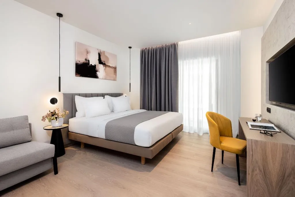 DOUBLE SUPERIOR WITH BALCONY Room, Urban K, Athens