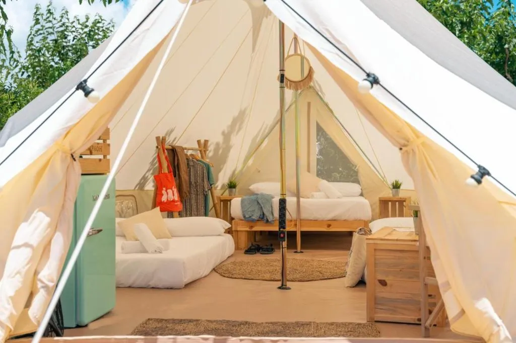 Tent CAPACITY 6 Room, Kampaoh Gala, Porto