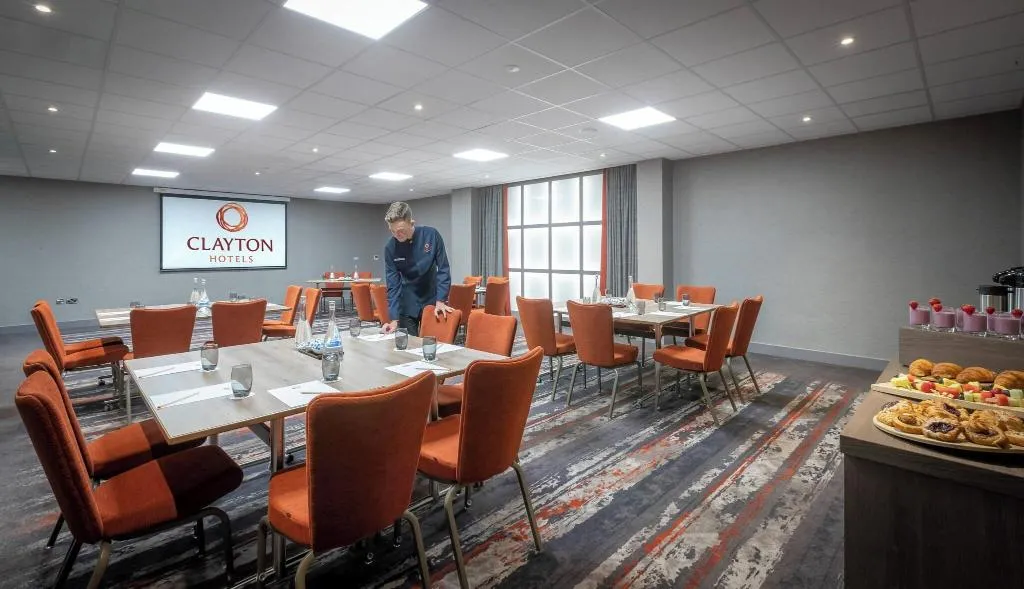 DOUBLE SUPERIOR Room, Clayton Hotel Ballsbridge, Dublin